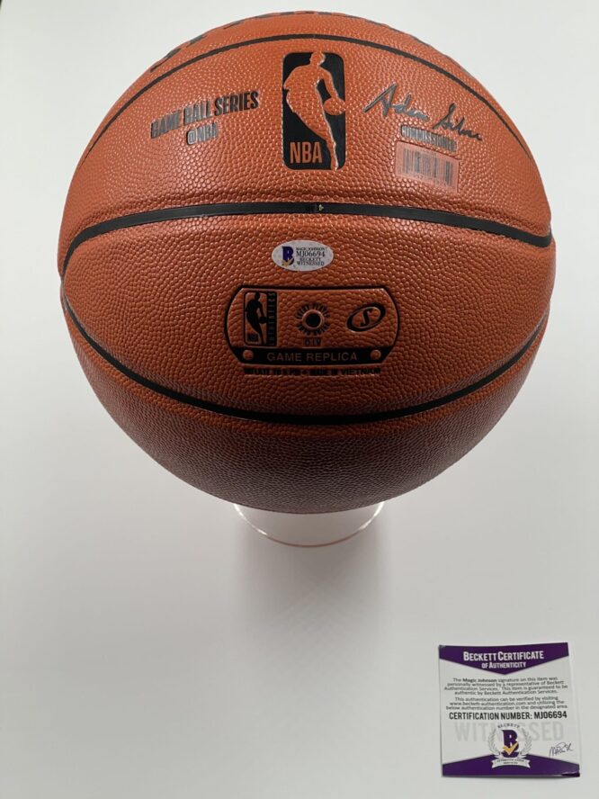 Magic Johnson Los Angeles Lakers Authentic Signed Spalding Basketball w Golden Signature BAS MJ06694 2