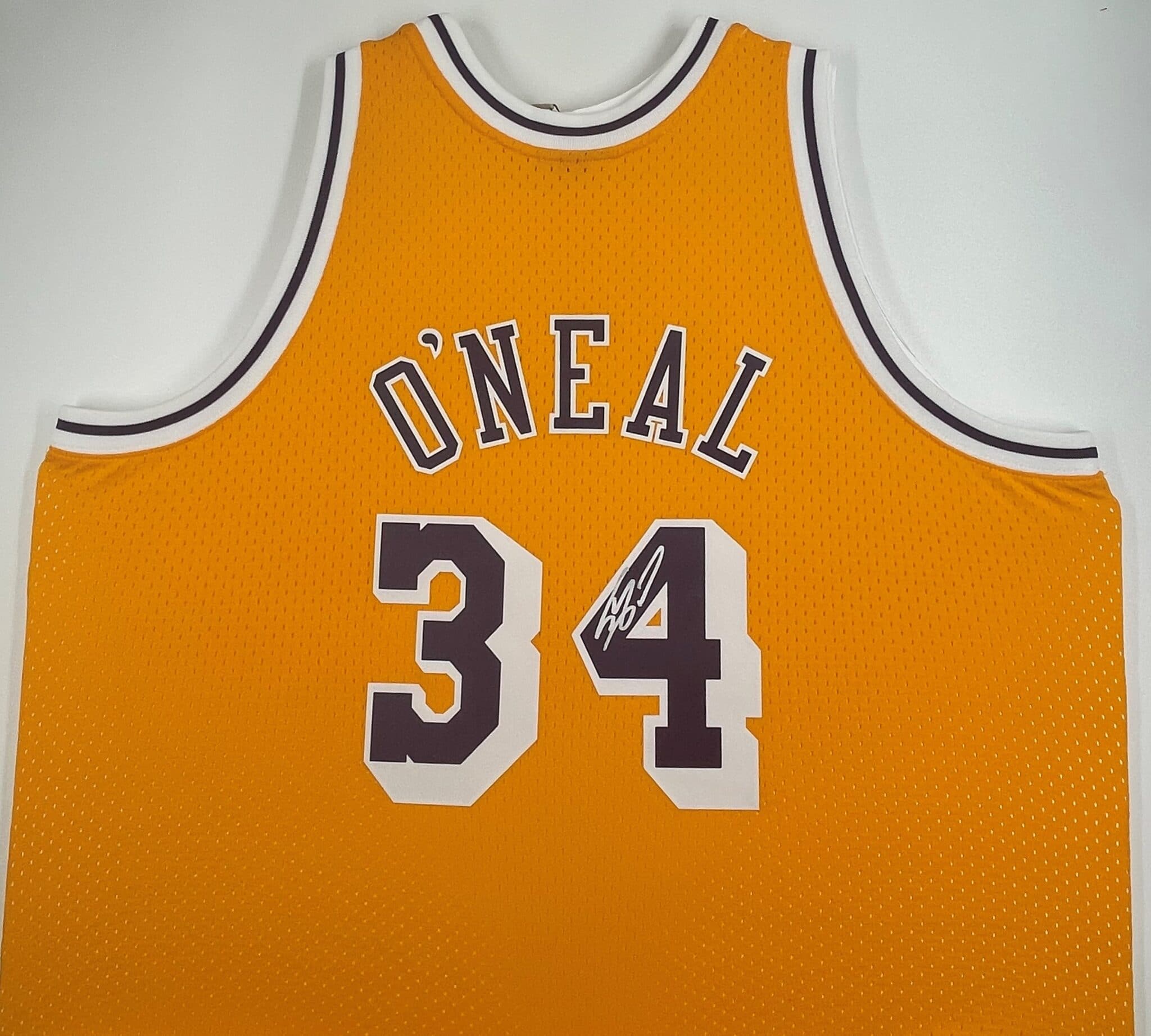 Shaquille O'neal Los Angeles Lakers 1996-97 Authentic Signed Mitchell & Ness Swingman Jersey [BAS WP79004]
