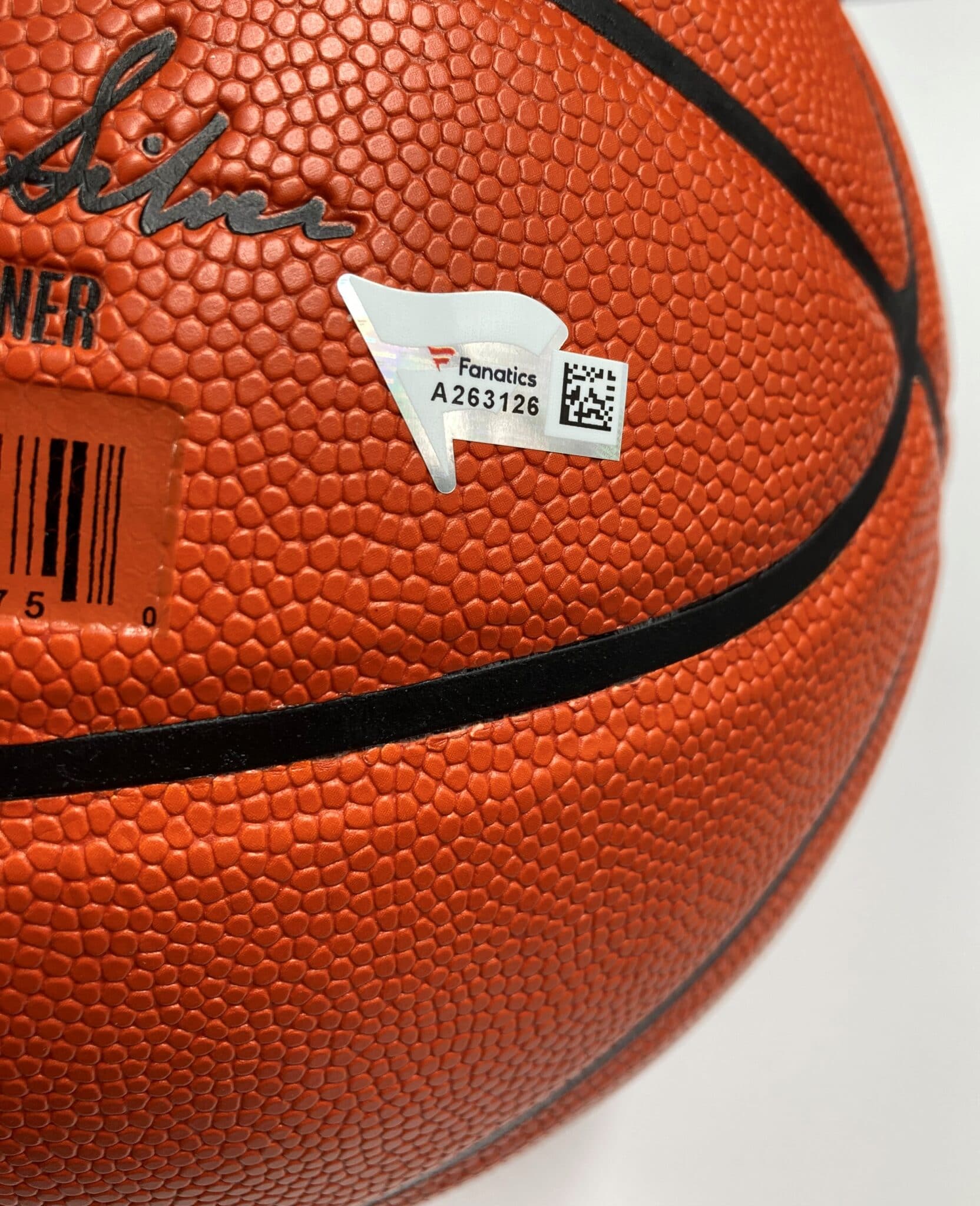 Kemba Walker Autographed Charlotte Hornets Swingman Away Jersey – Super  Sports Center