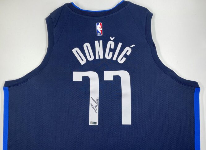 Luka Doncic Authentic Signed Dallas Mavericks Jordan Brand Navy Blue Swingman Jersey PA 64409 2