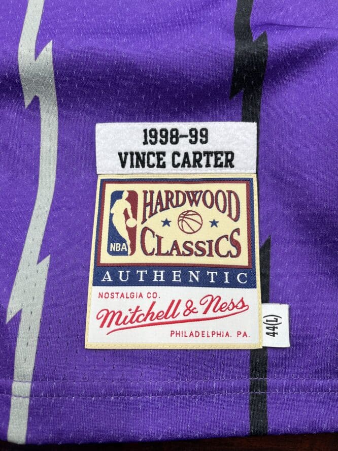 Vince Carter Toronto Raptors 1998 99 Authentic Signed Mitchell and Ness Hardwood Classics B396785 5